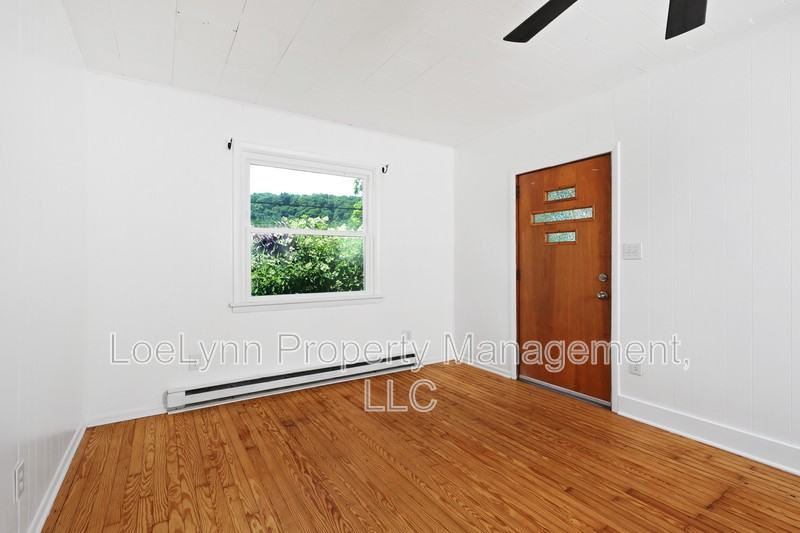 505 B St #2 - Photo 7 of 43