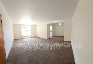 2445 W Bancroft St - Photo 1 of 1
