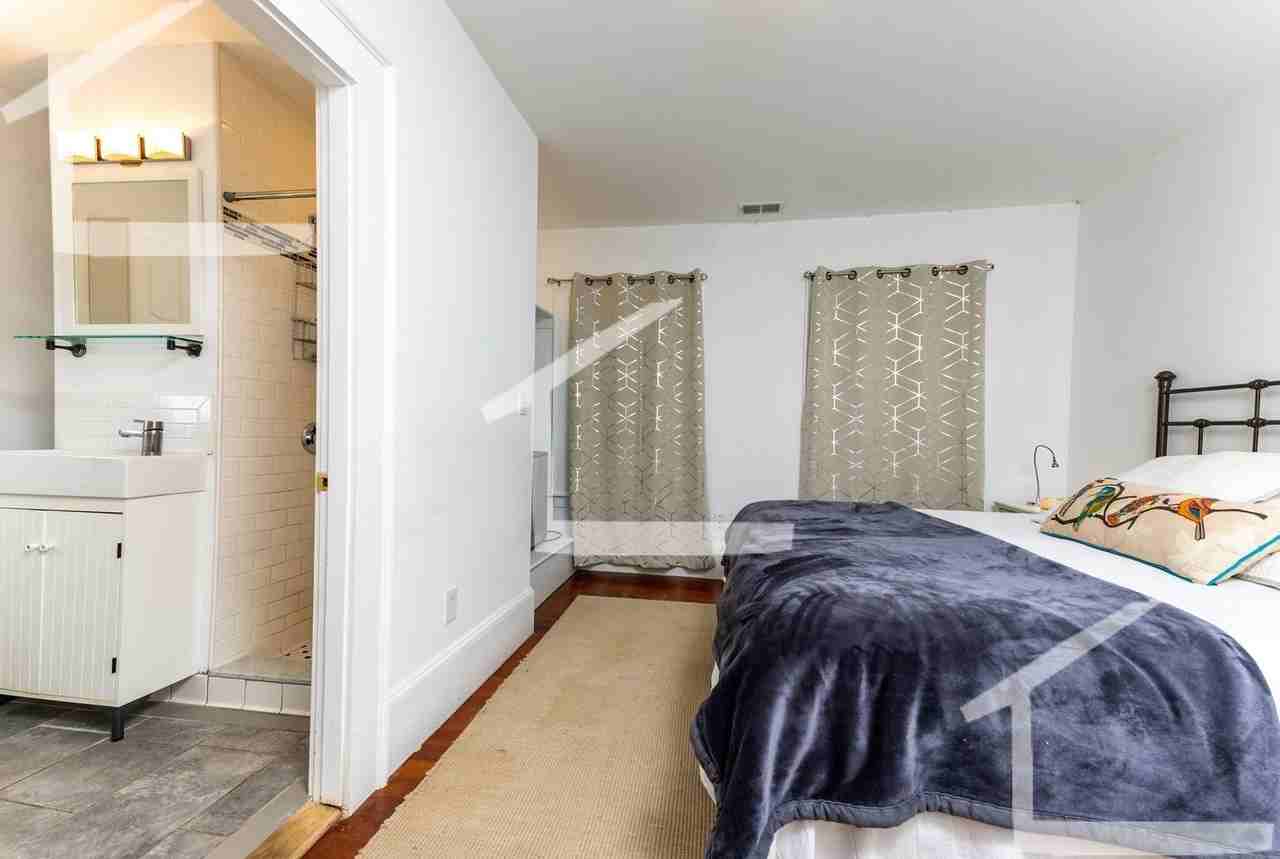 18 Holton Street - Photo 3 of 6