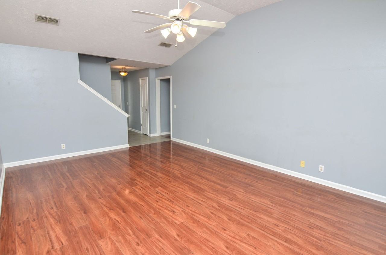 1728 Odessa Ave - Photo 3 of 22
