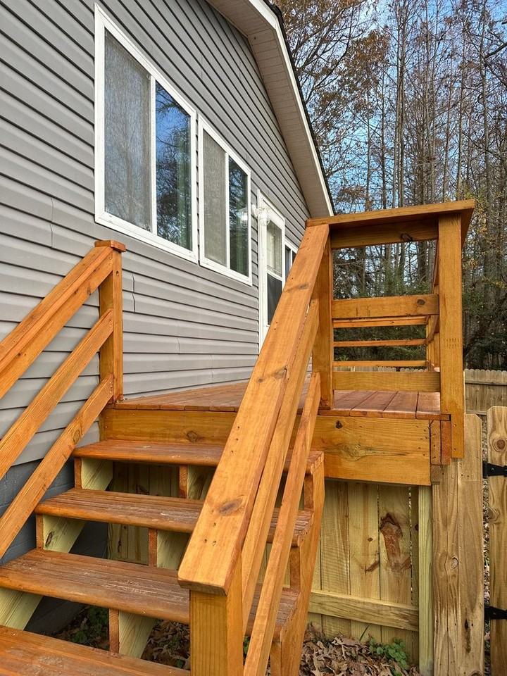 2216 S Landing Rd - Photo 2 of 17