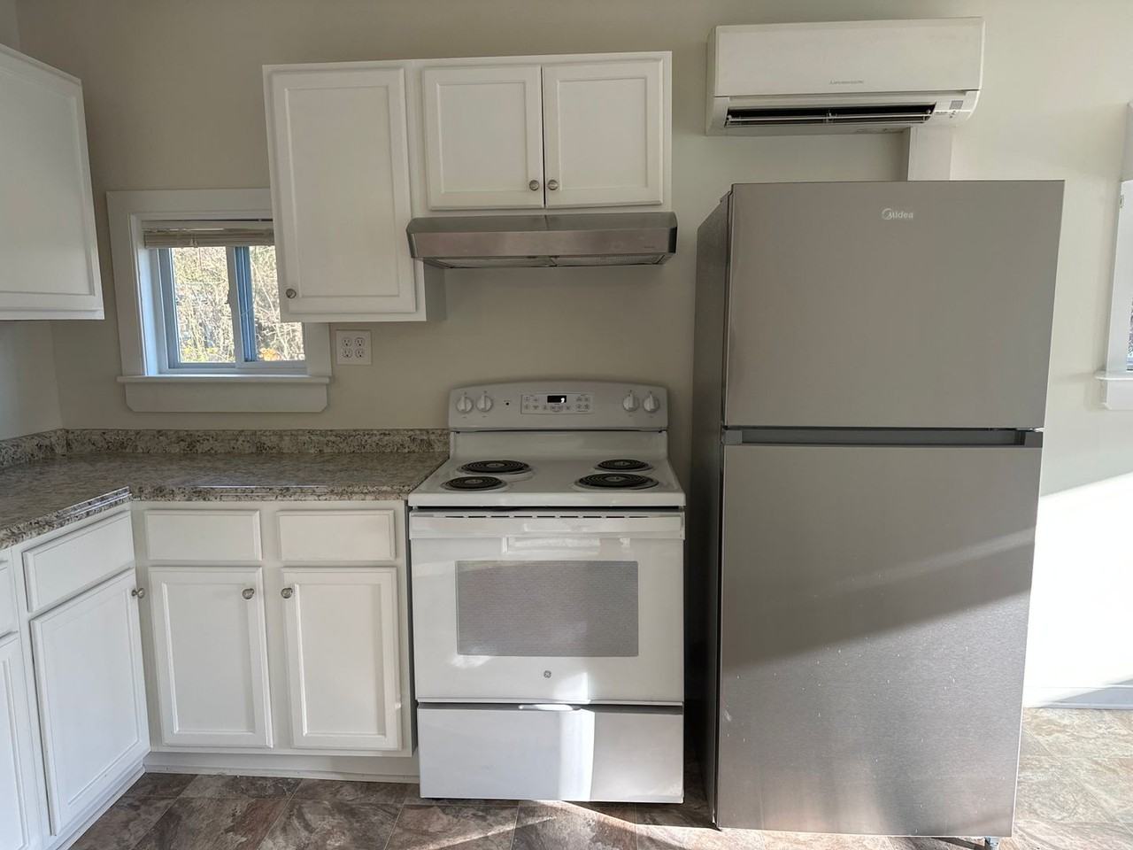 2216 S Landing Rd - Photo 4 of 17