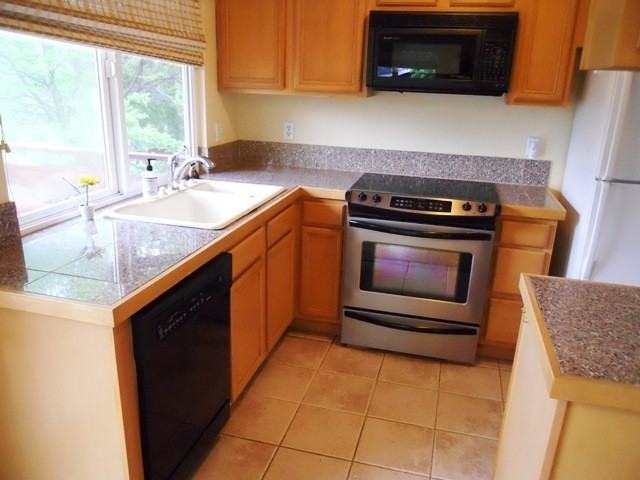 3872 Campo Ct - Photo 2 of 22