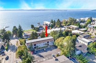 10110 Ne 60th St - Photo 1 of 1