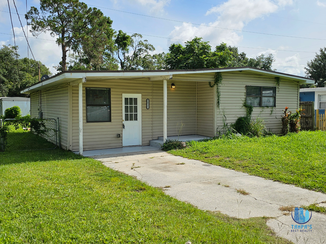 2431 Cannon St - Photo 2 of 17
