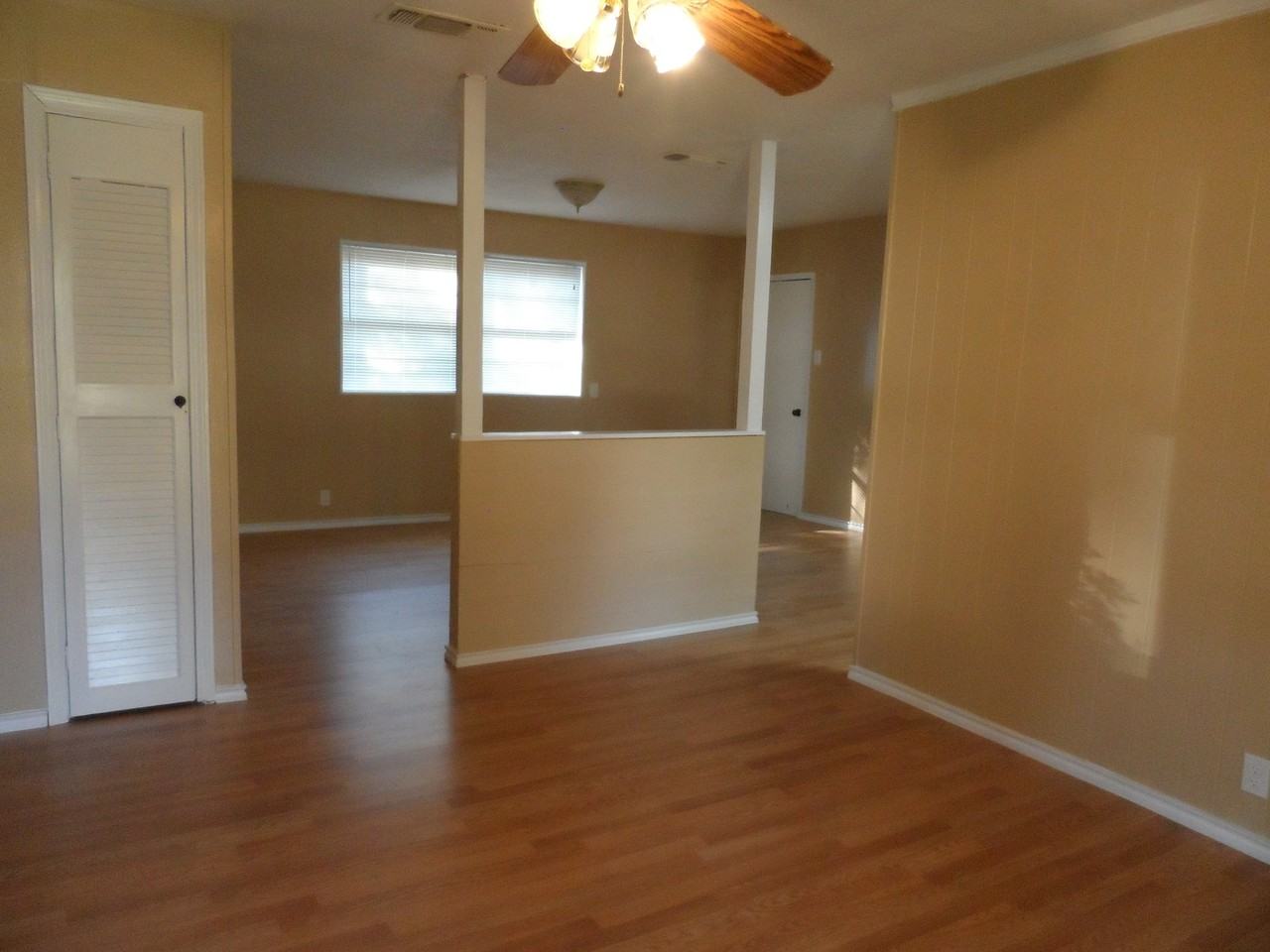 808 Sw Sunnybrook Dr - Photo 3 of 12