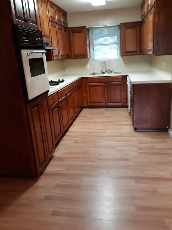 808 Sw Sunnybrook Dr - Photo 4 of 12