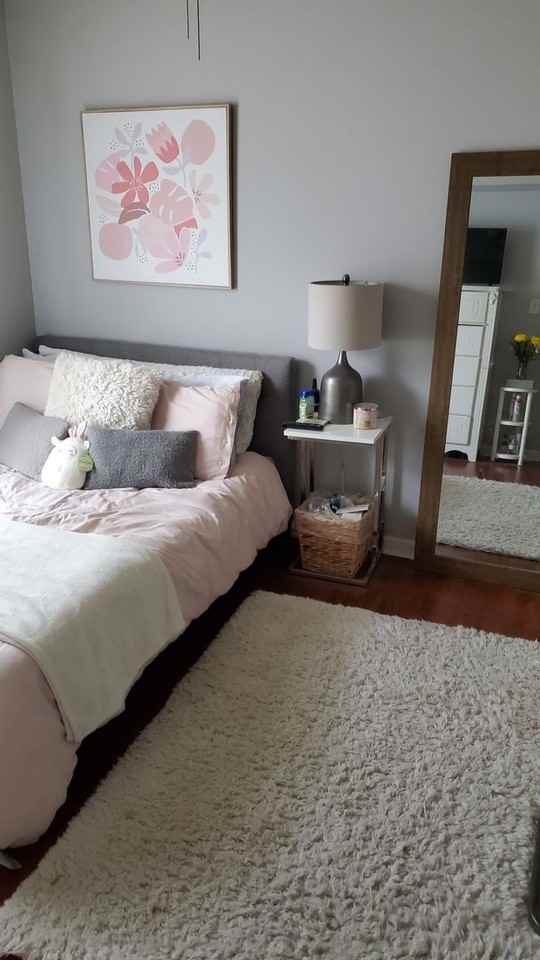 1610 Queen Anne Way - Photo 5 of 9