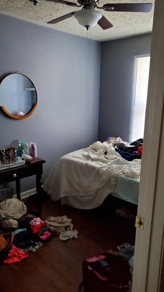 1610 Queen Anne Way - Photo 7 of 9