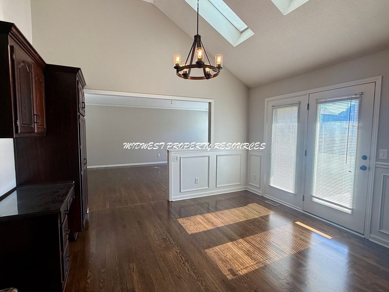 1209 Se Bridgehampton Way - Photo 5 of 23