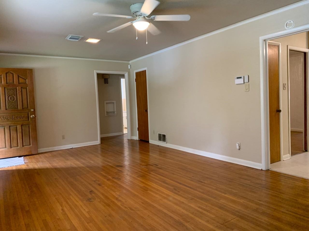 4511 Greenway Dr - Photo 3 of 24