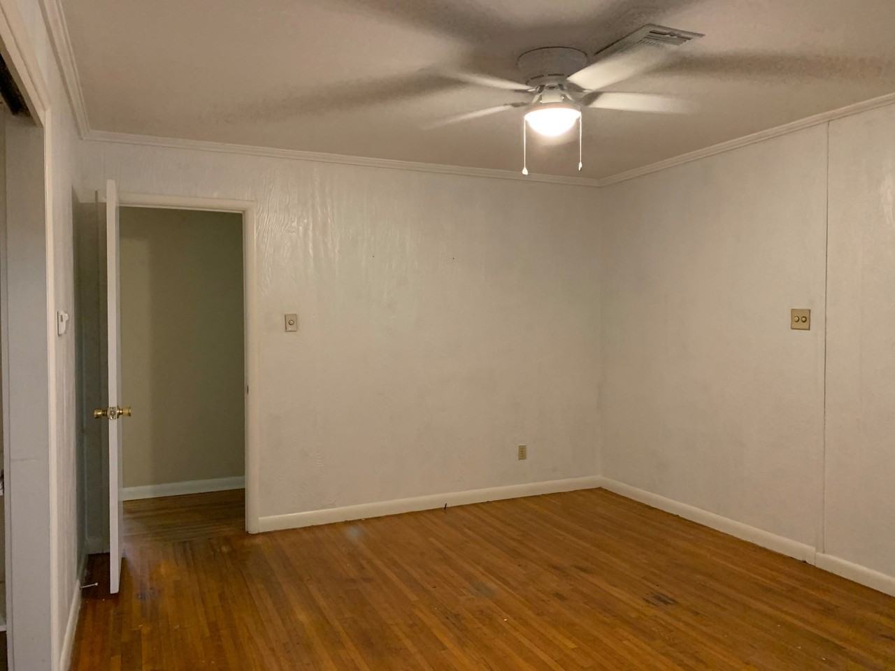 4511 Greenway Dr - Photo 5 of 24