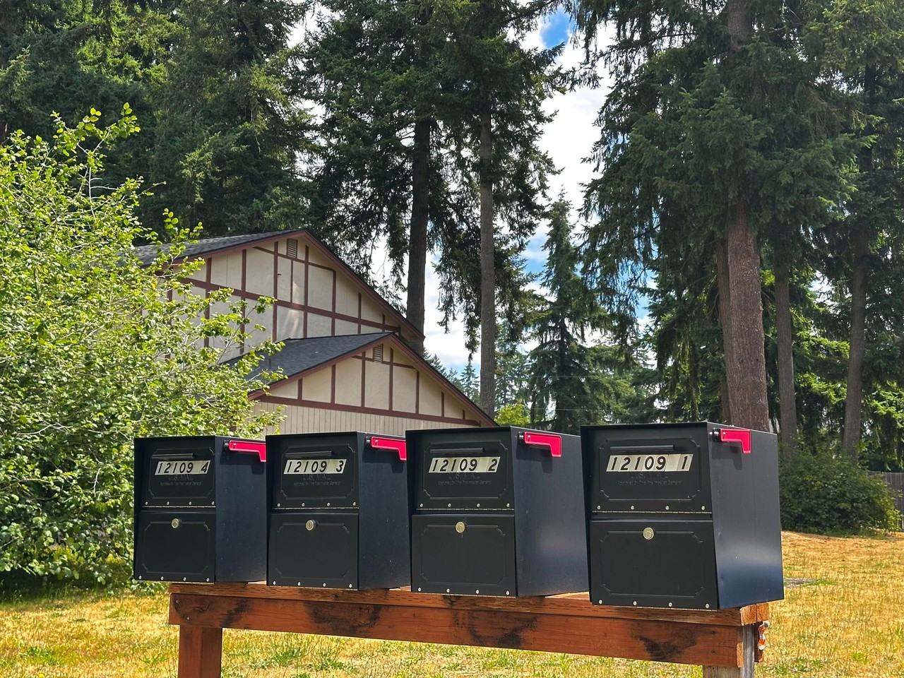 114th Ave 4plex - Photo 5 of 5