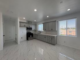 Newport Fontana - Photo 1 of 1
