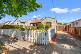 2307 109th Ave - Photo 1 of 1
