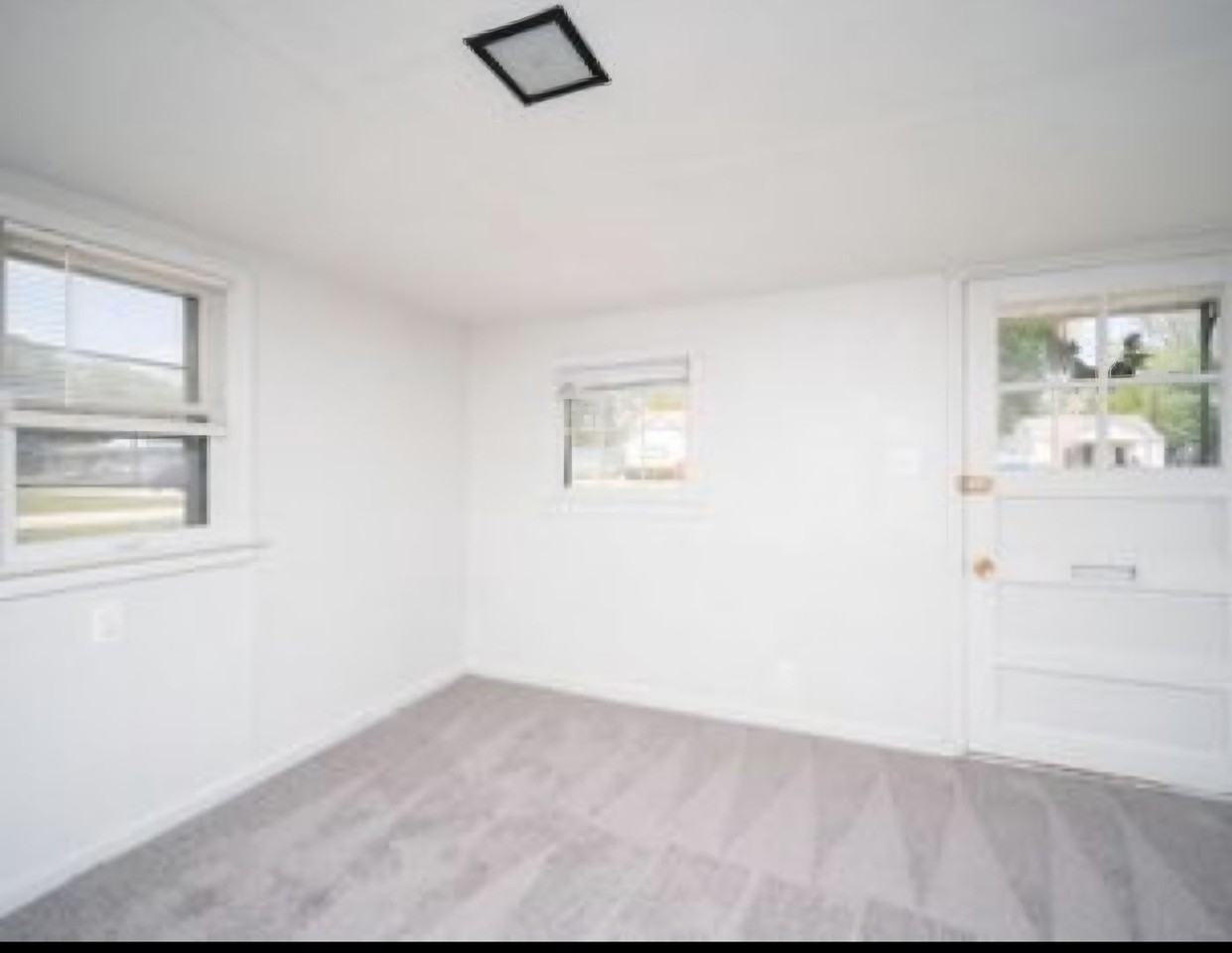 319 Belteberg Rd - Photo 3 of 6