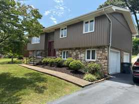 925 Starling Dr - Photo 1 of 1