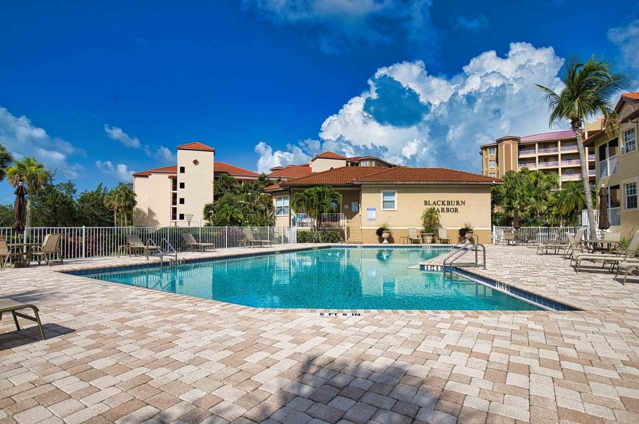 5100 Jessie Harbor Dr #602 - Photo 3 of 50