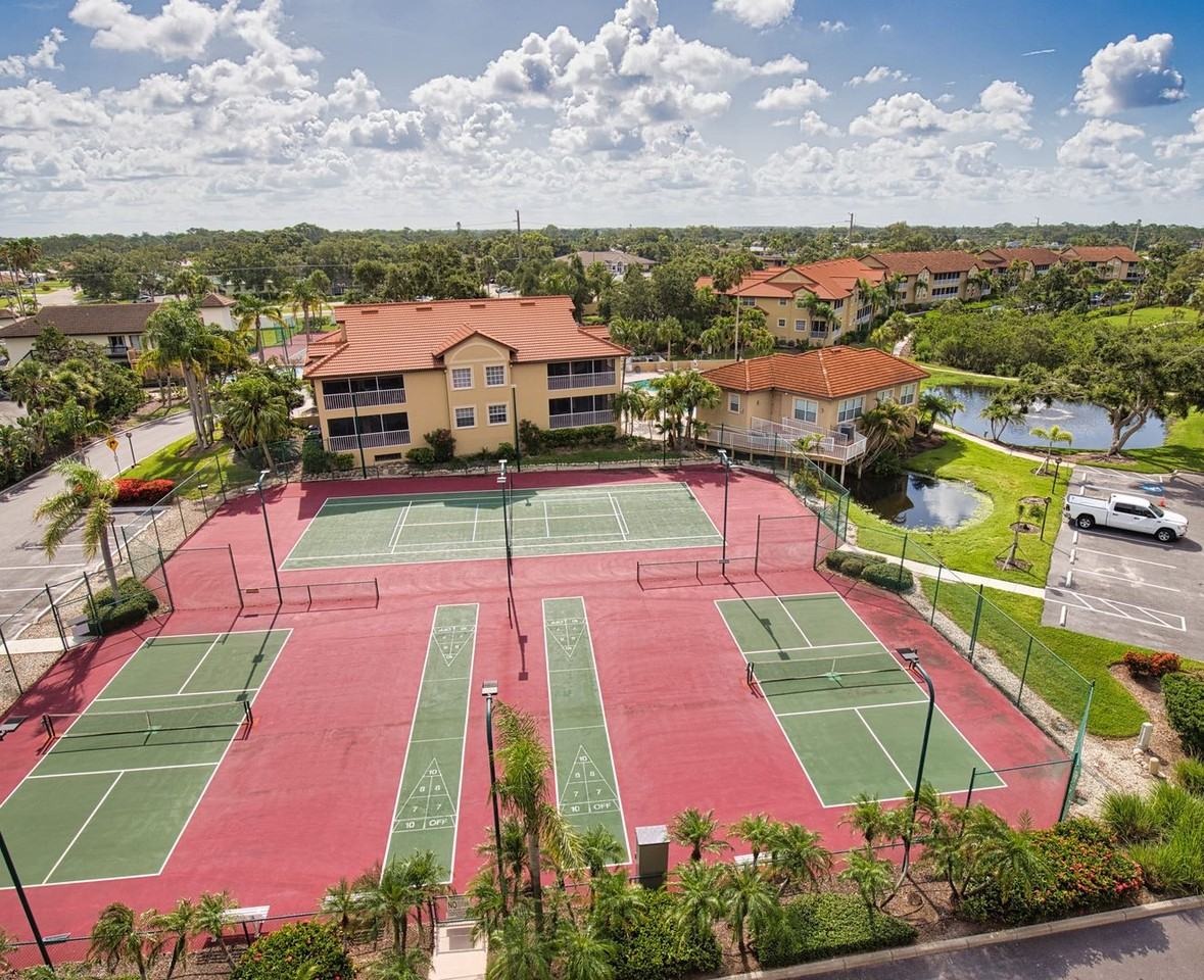 5100 Jessie Harbor Dr #602 - Photo 4 of 50