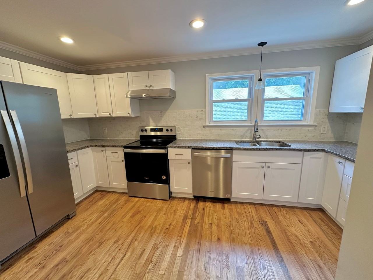 1764 Springview Rd Nw - Photo 3 of 14