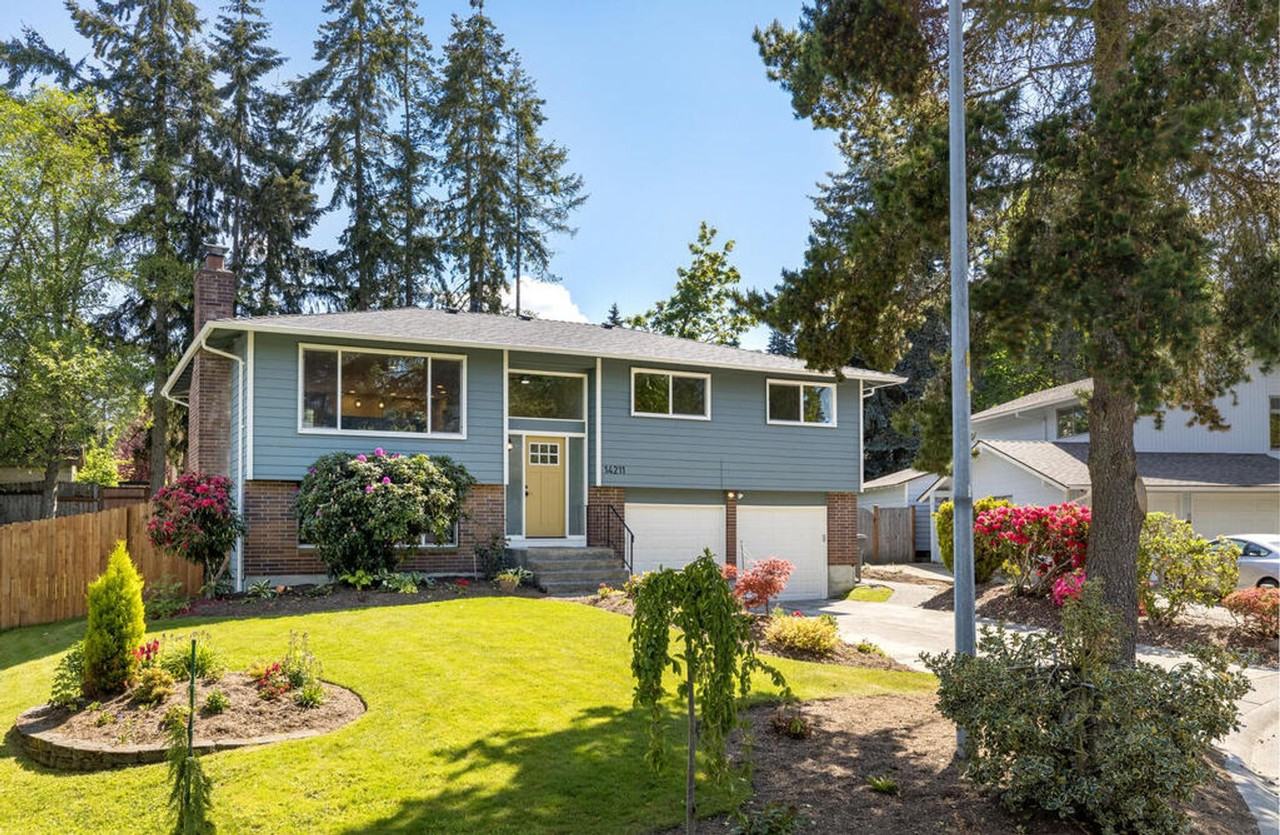 14211 Ne 74th St - Photo 2 of 37