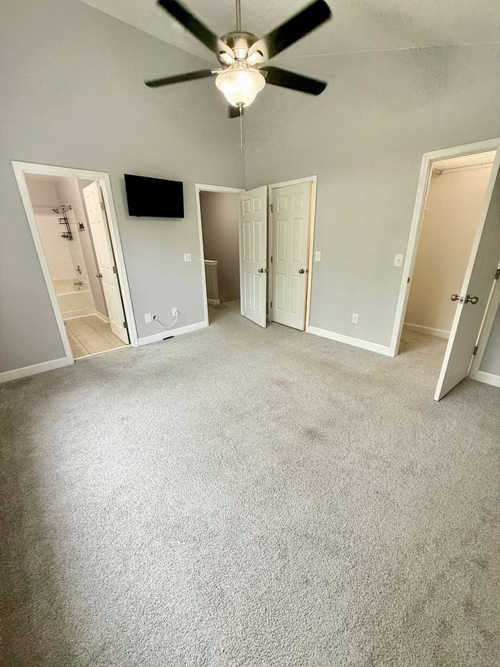 3535 Bell Rd #501 - Photo 7 of 24
