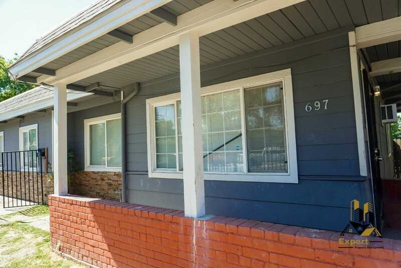 697 Santiago Ave - Photo 2 of 18