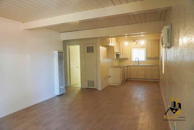 697 Santiago Ave - Photo 6 of 18