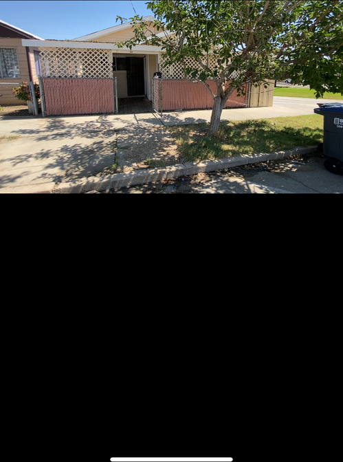 704 Lucard St - Photo 2 of 16