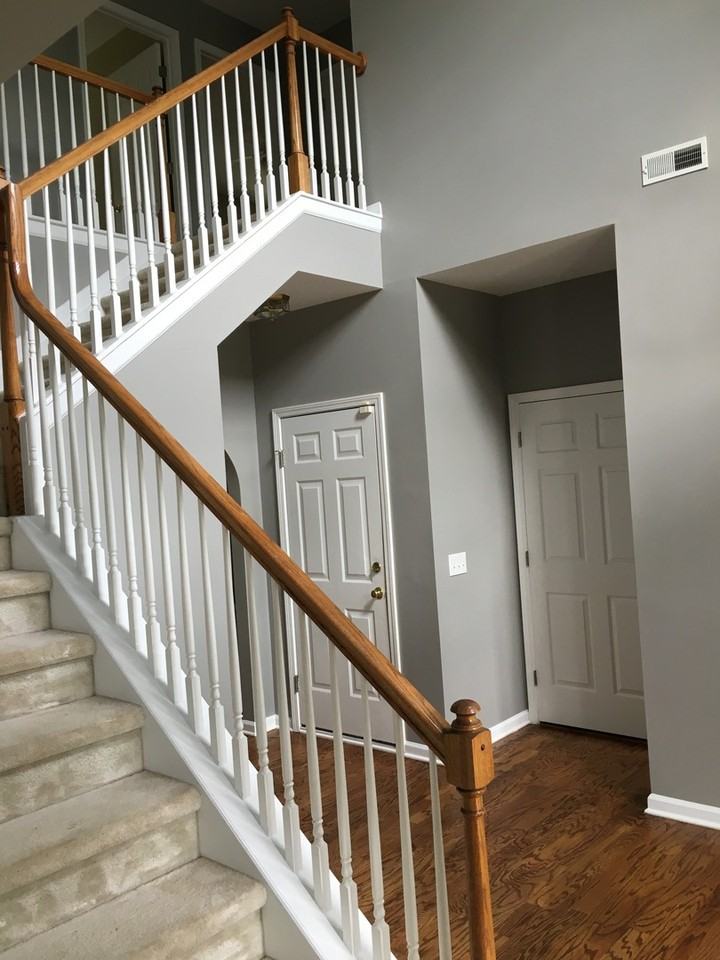 30 Halehaven Dr - Photo 2 of 23