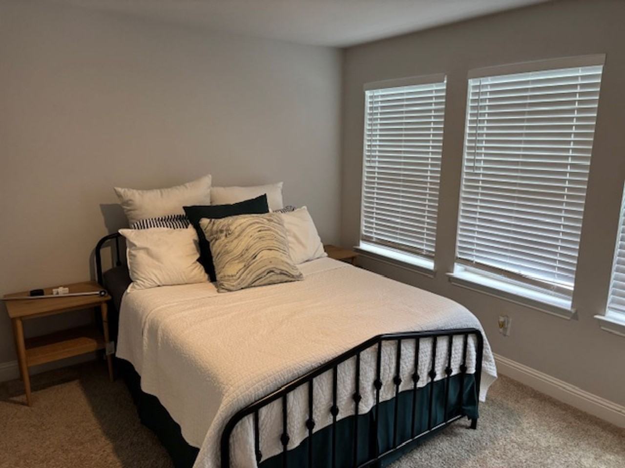 131 Peach Orchard Lane - Photo 2 of 25