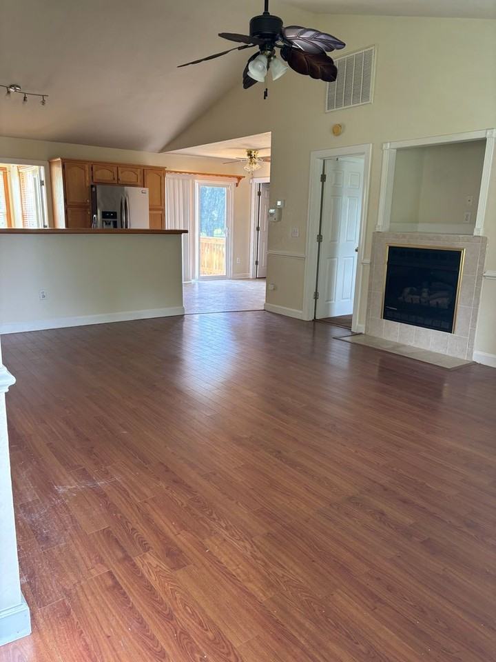 102 Rachel Dr - Photo 3 of 35
