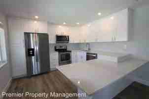 featured image of 2102 Alamanda Dr #101