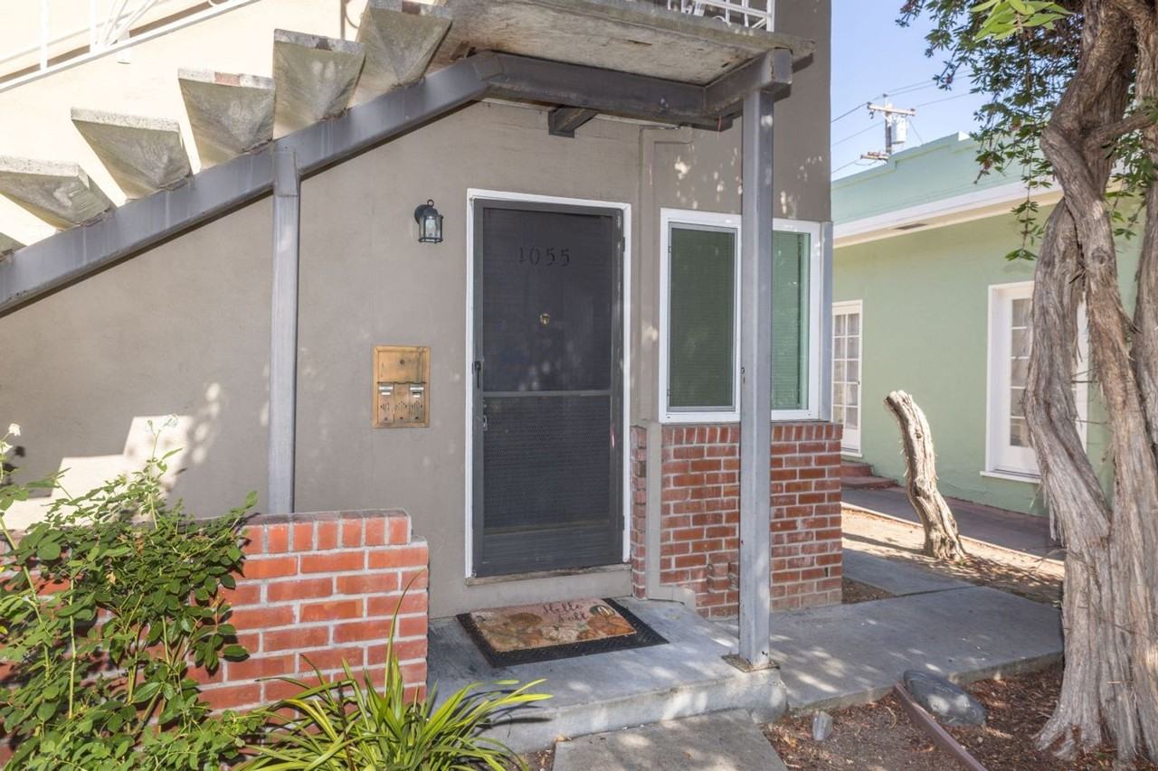 1053 1053 - 1055 High St. - Photo 2 of 11