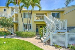 5539 Ne Gulfstream Way - Photo 1 of 1
