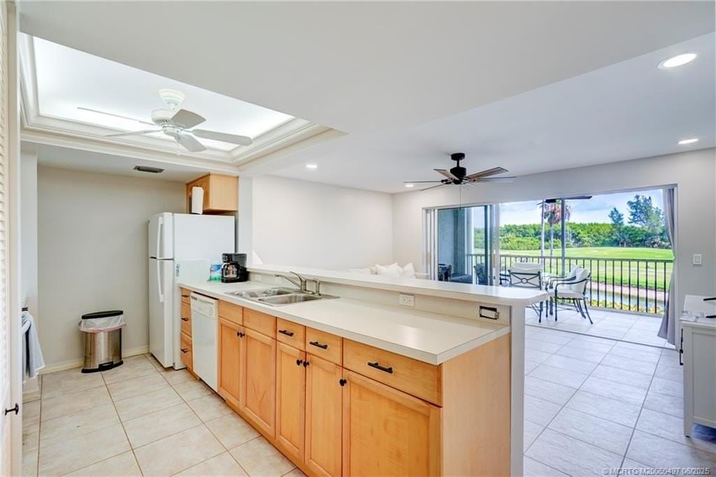 5539 Ne Gulfstream Way - Photo 7 of 26