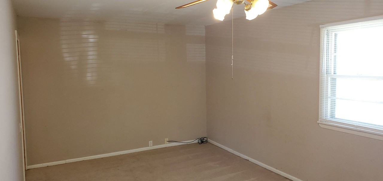 1607 Highridge Dr - Photo 5 of 15