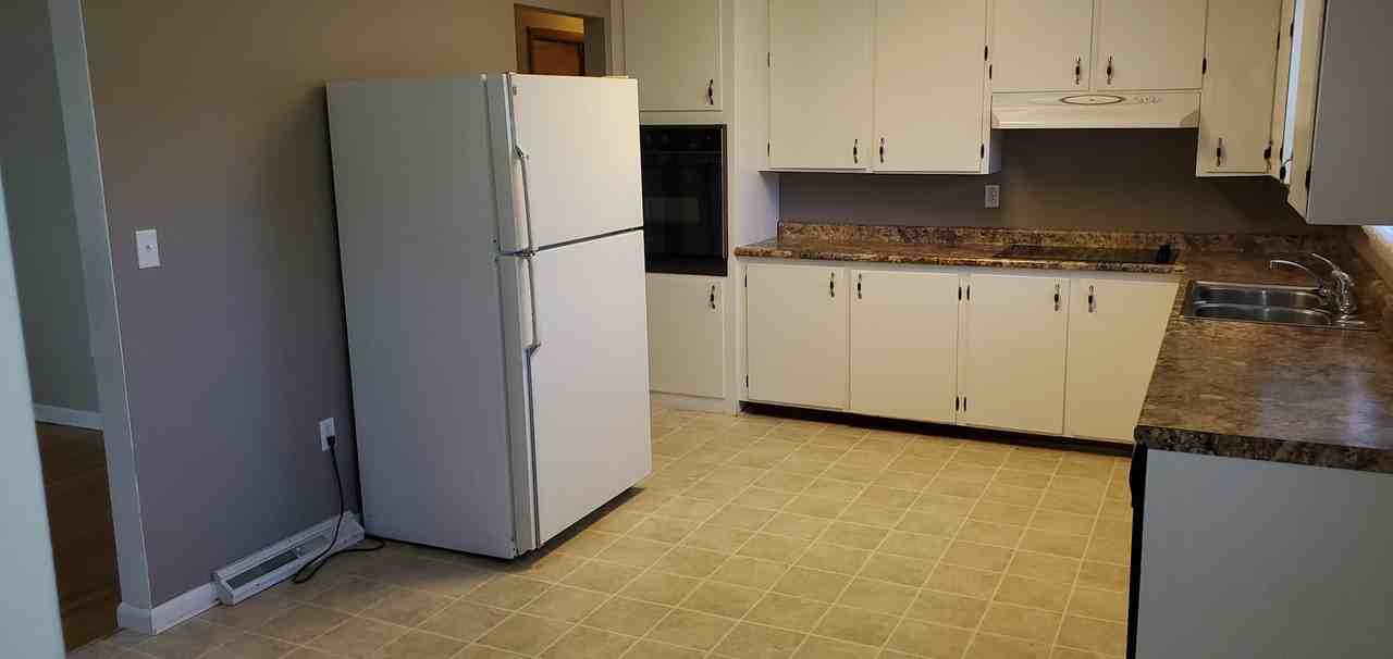 1607 Highridge Dr - Photo 6 of 15