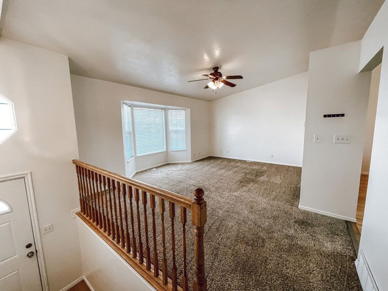 493 W 300 S - Photo 3 of 19