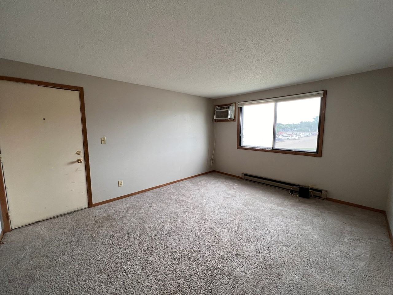 802 Benton Dr #34 - Photo 2 of 11