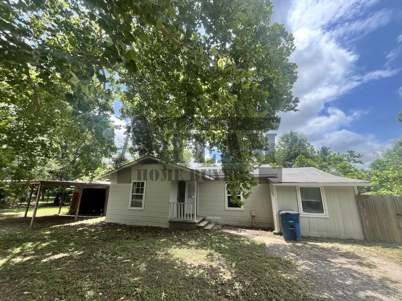 212 Olive St - Photo 3 of 39