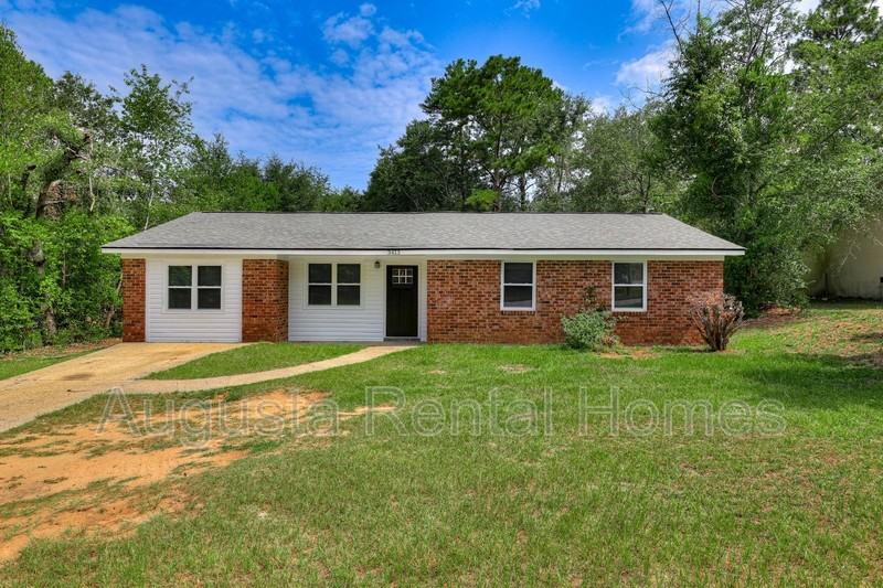 3413 Charing Cross Ct - Photo 2 of 38