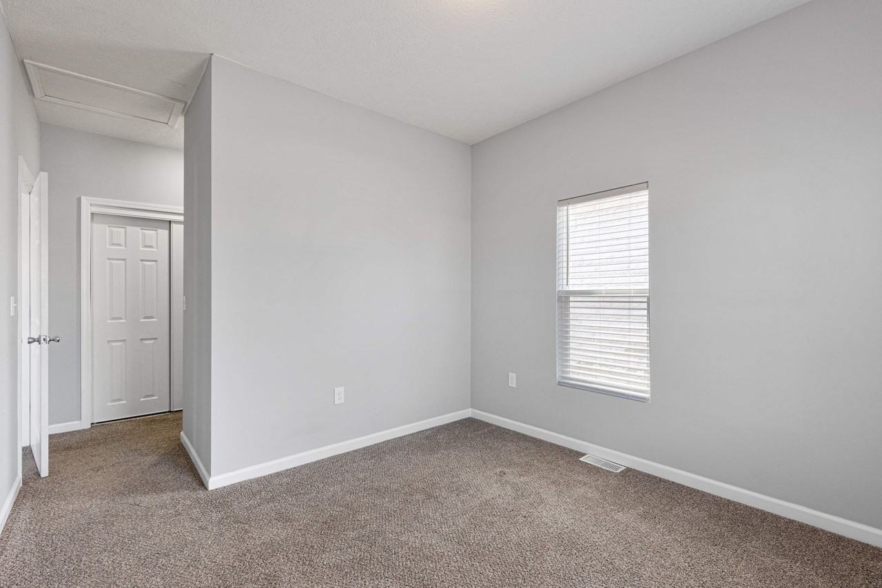 1203 7th Ave - Photo 6 of 21