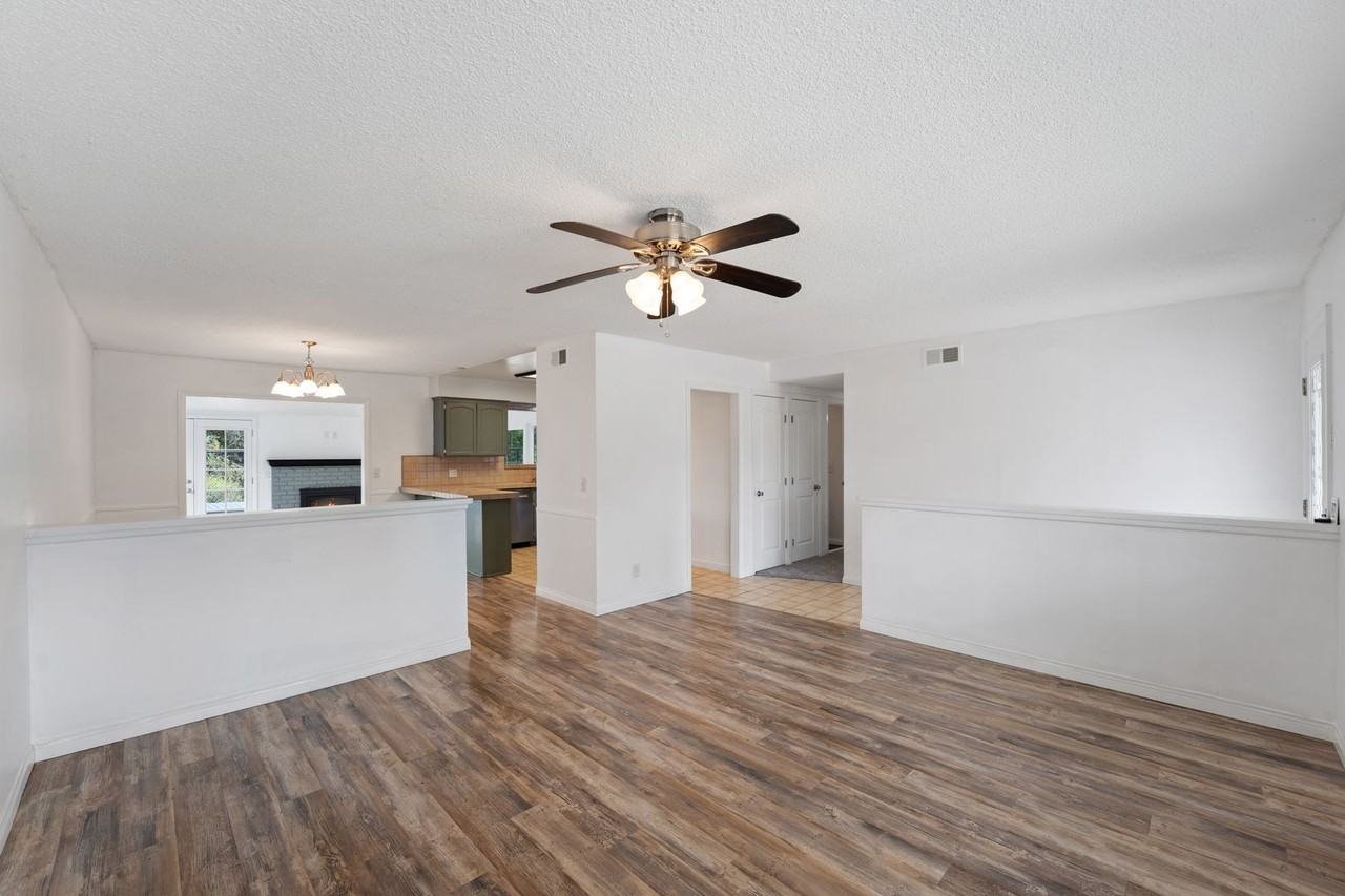 7248 Arthur Rondo St - Photo 6 of 33