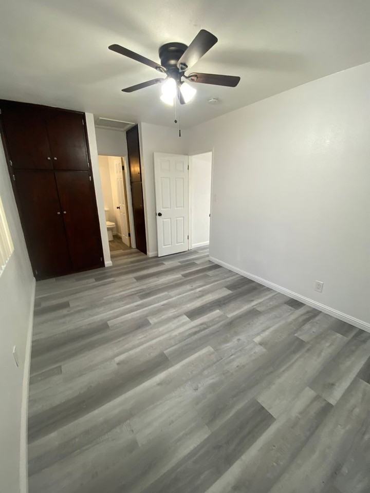 6148 1/2 Agra St - Photo 3 of 14