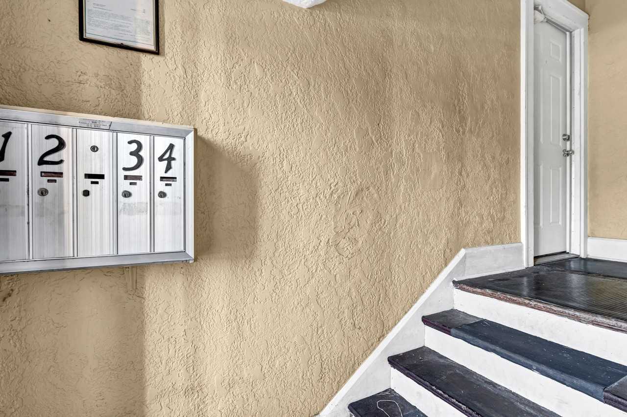 2449 Burlington Ave N #3 - Photo 3 of 28