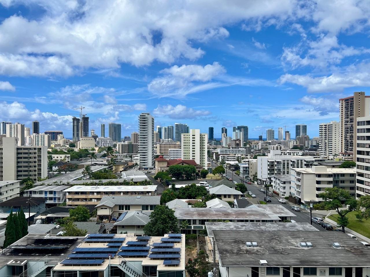MAKIKI ROYAL - Photo 4 of 43