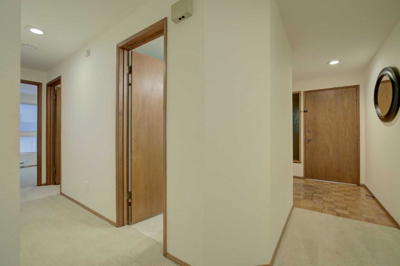 3055 80th Ave Se #106 - Photo 3 of 21