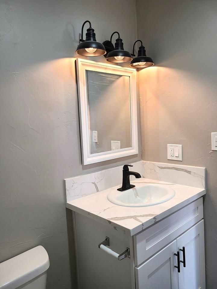 1421 Eagle Vista Dr #8 - Photo 6 of 19
