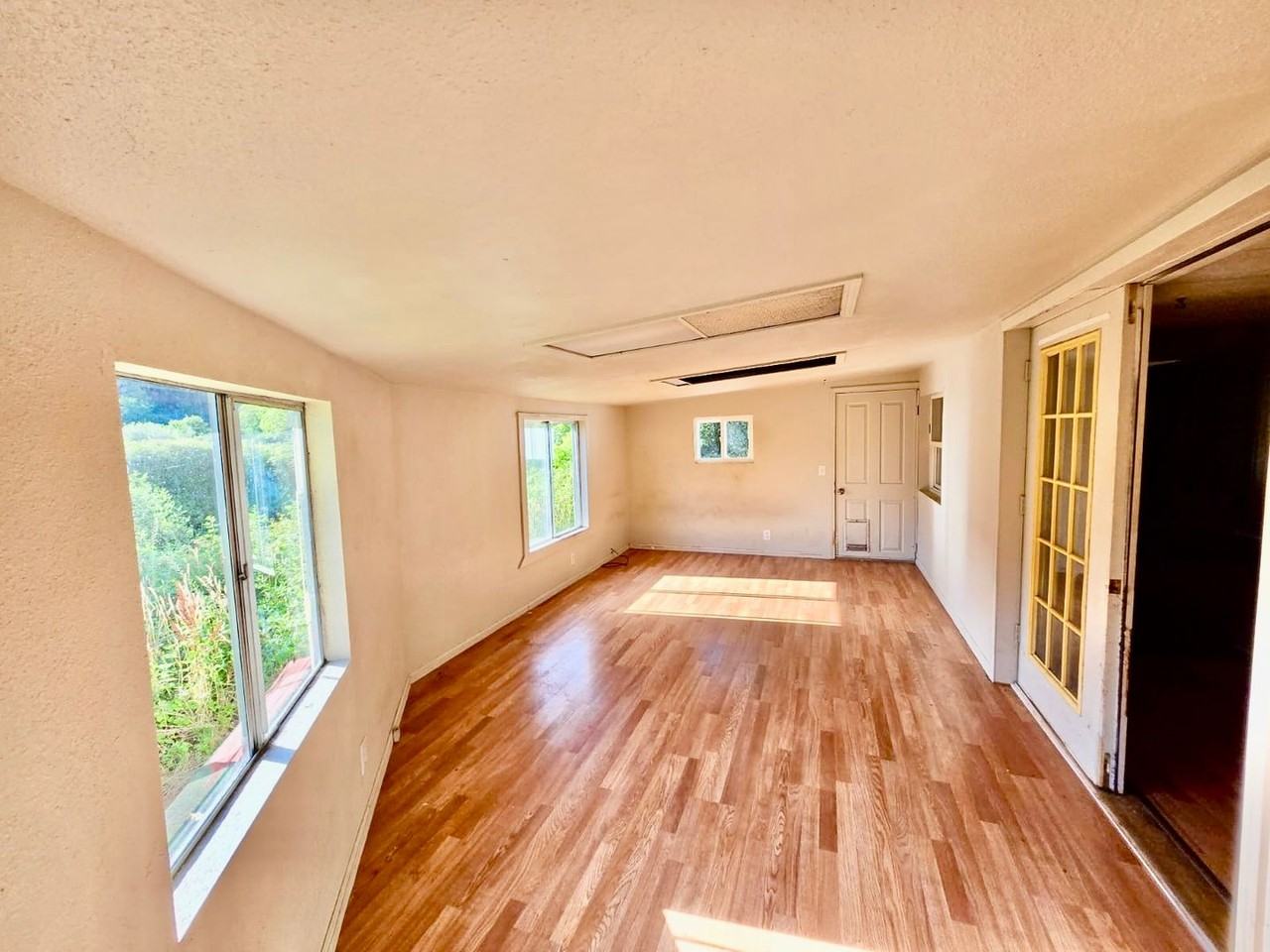 189 E C Ave - Photo 2 of 7